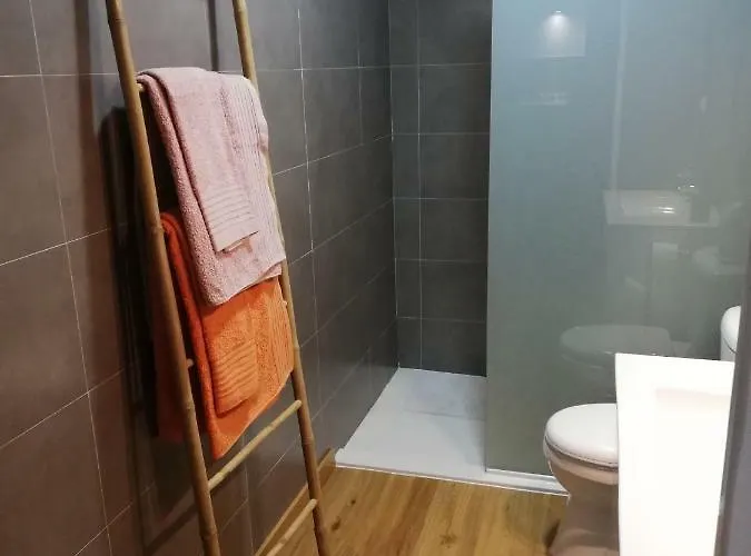 Adega Do Ze 度假居 劳林哈