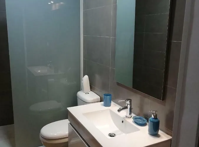 Adega Do Ze * 劳林哈